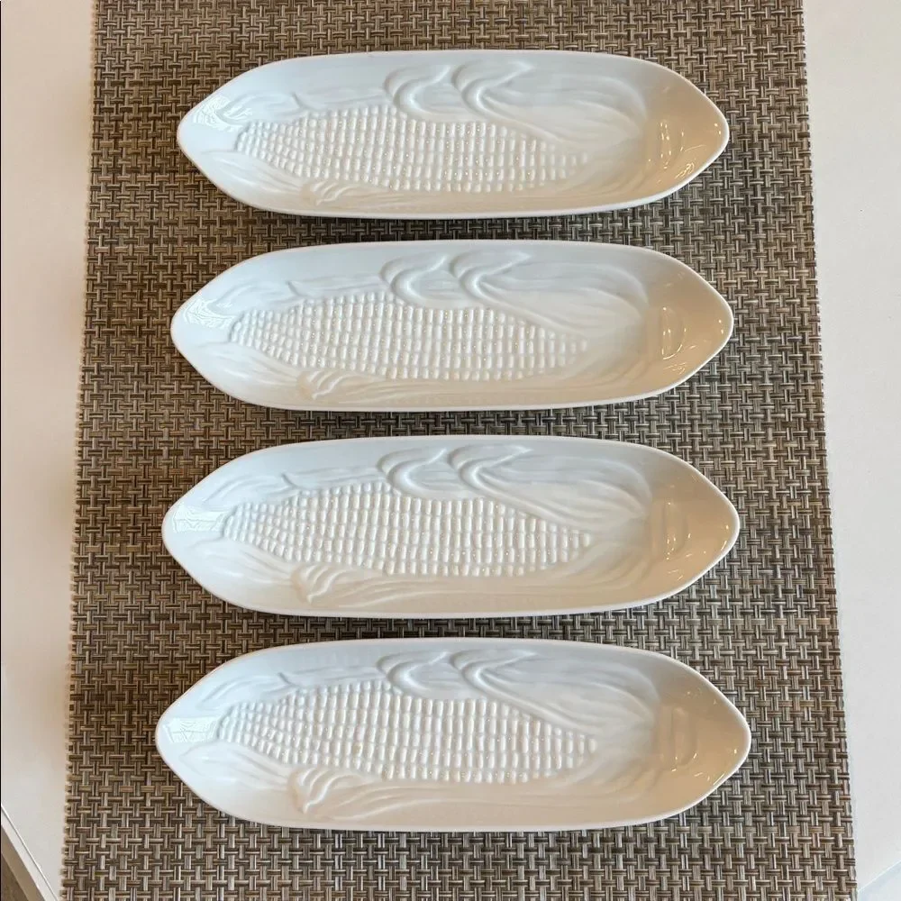 Sur La Table Set Of 4 White Porcelain Corn Holders 9.5”